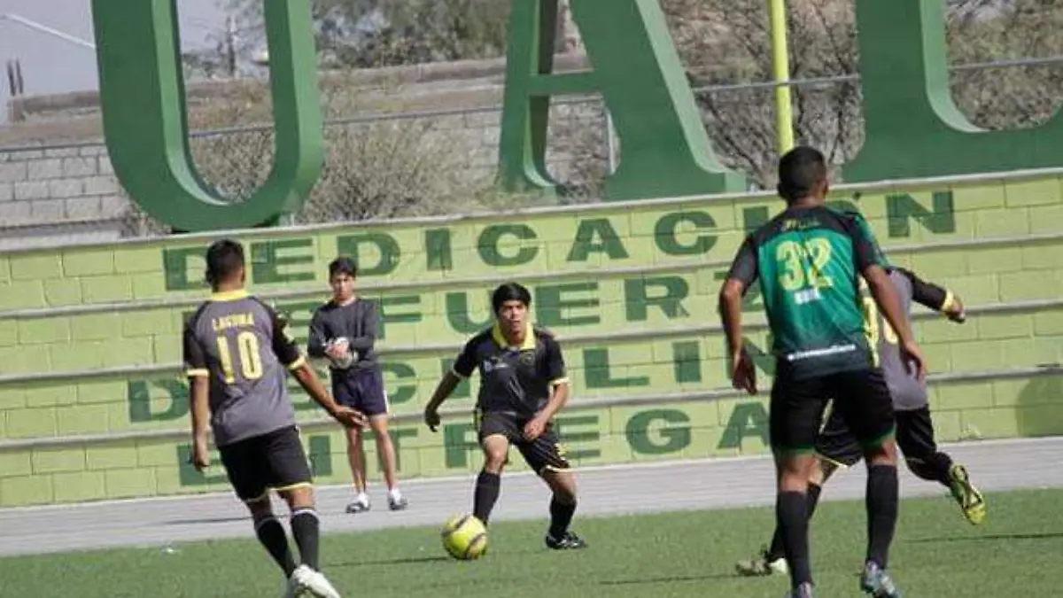 j18 Halcones 1